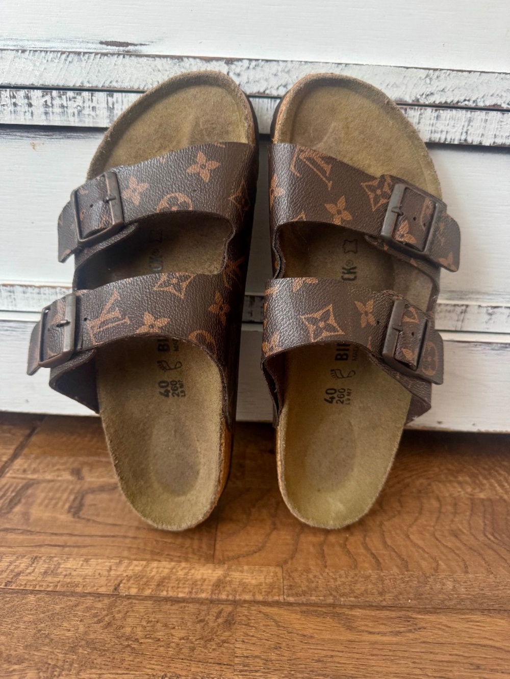 Birkenstock Arizona Custom Louis Vuitton Sandals Size 40 Women's 9